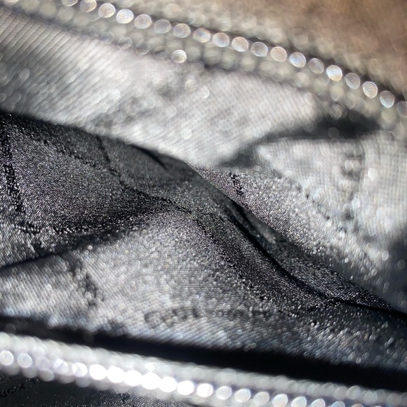 MICHEAL KORS BLACK AND GOLD MEDIUM KENLY BACKPACK - Picture 9 of 9